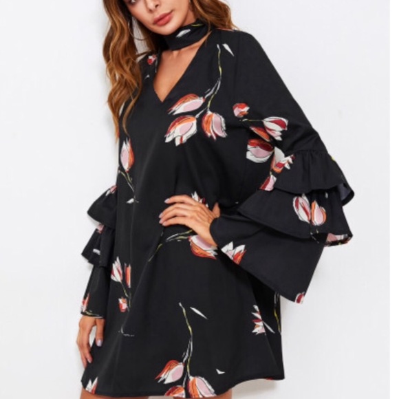 Jeuvre Choker Neck Layered Bell Sleeve Dress Small - Picture 2 of 13